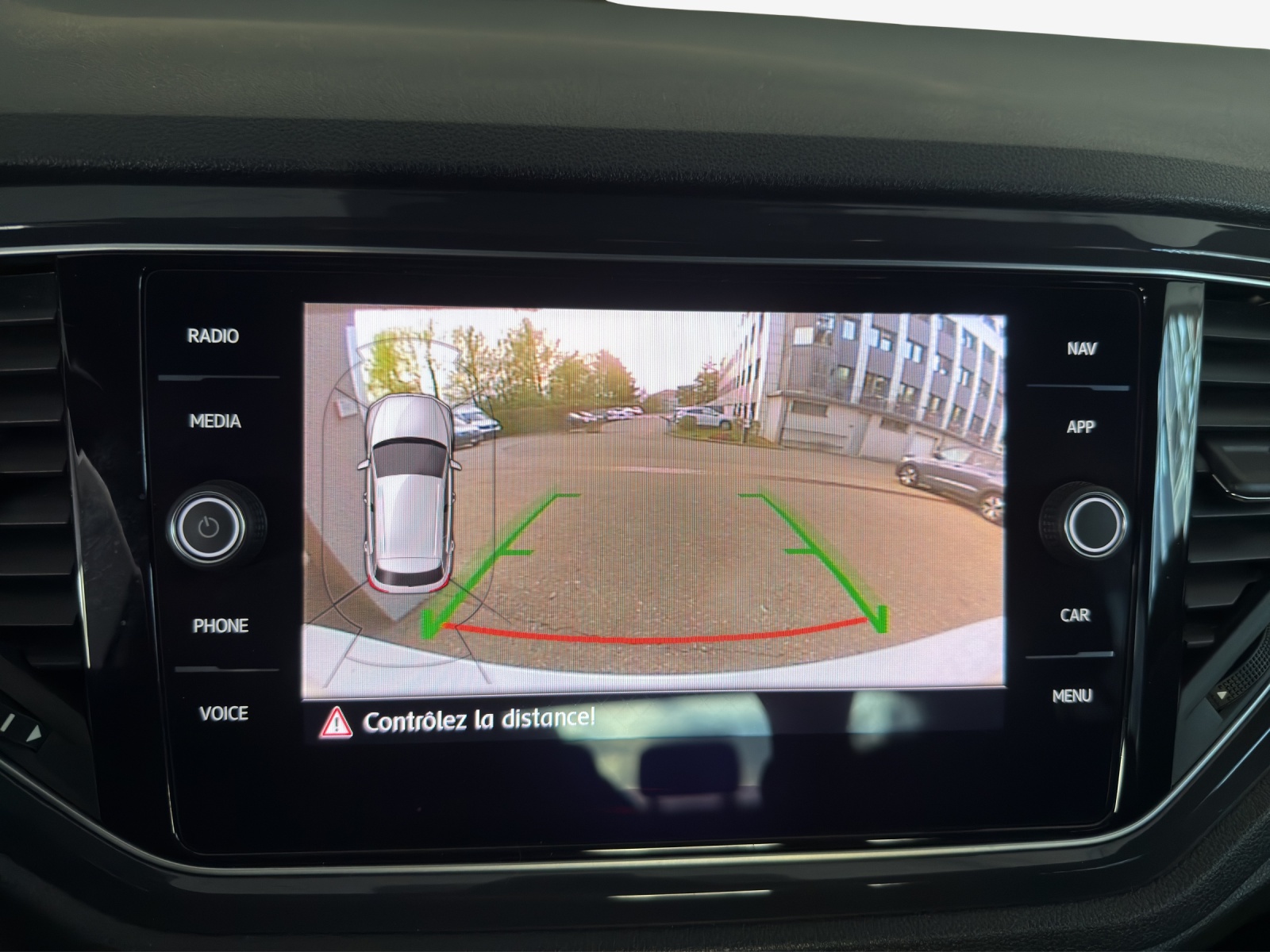 VW T-Roc 2.0 TSI Sport DSG 4Motion-image-15