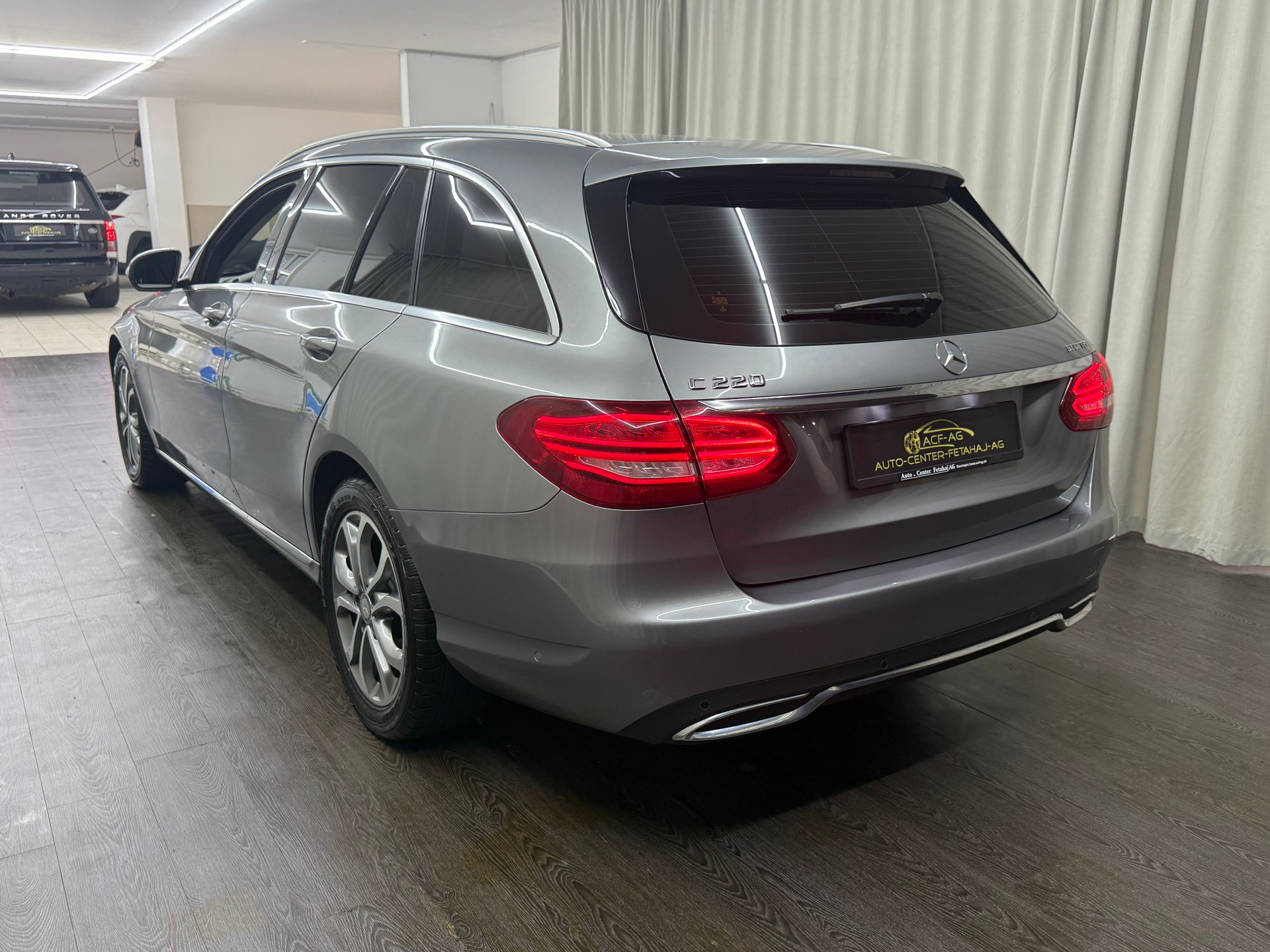 MERCEDES-BENZ C 220 BlueTEC Avantgarde 7G-Tronic-image-5