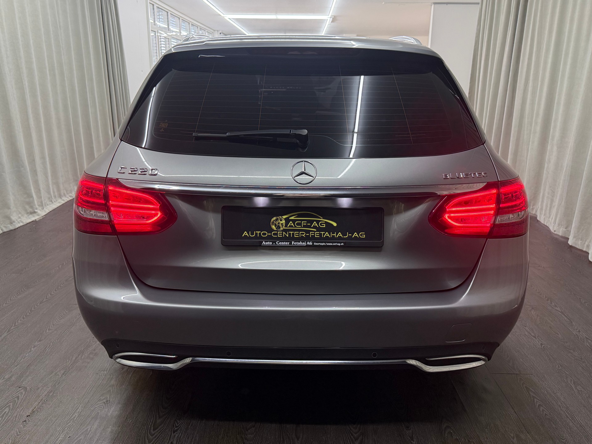 MERCEDES-BENZ C 220 BlueTEC Avantgarde 7G-Tronic-image-4