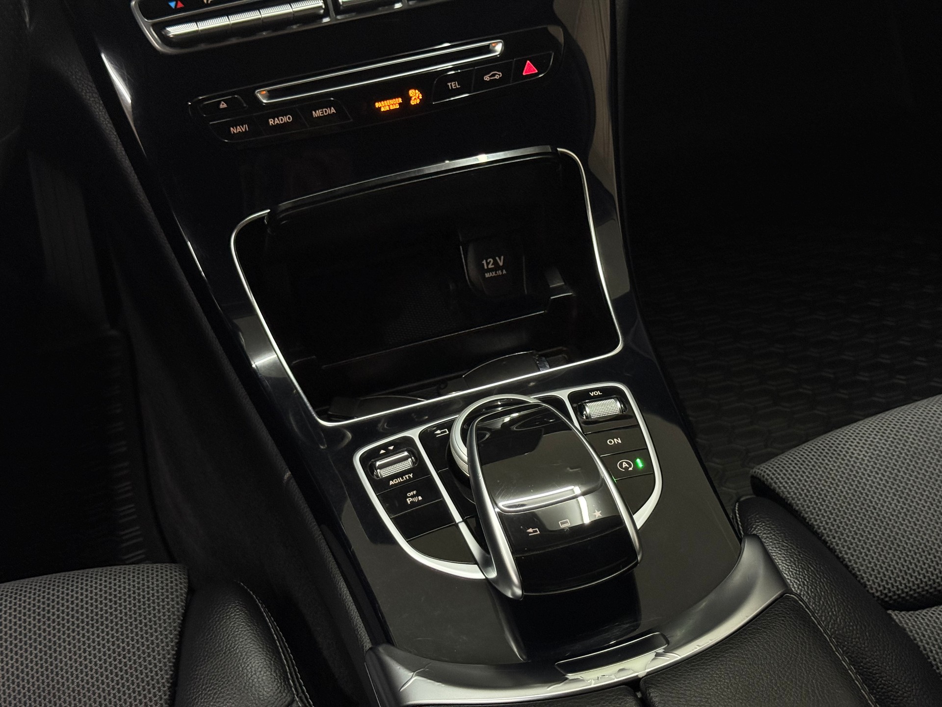 MERCEDES-BENZ C 220 BlueTEC Avantgarde 7G-Tronic-image-13