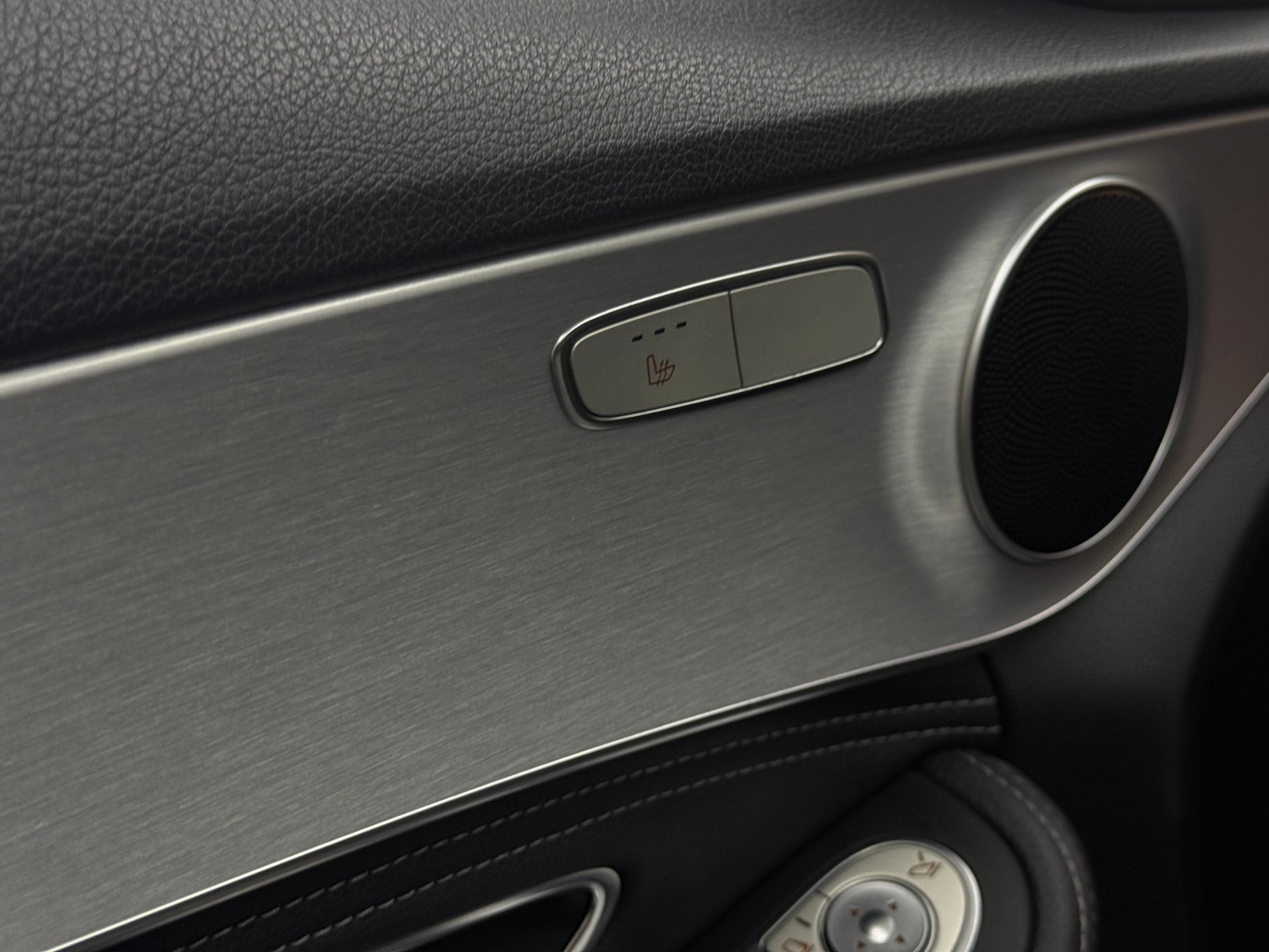 MERCEDES-BENZ C 220 BlueTEC Avantgarde 7G-Tronic-image-7