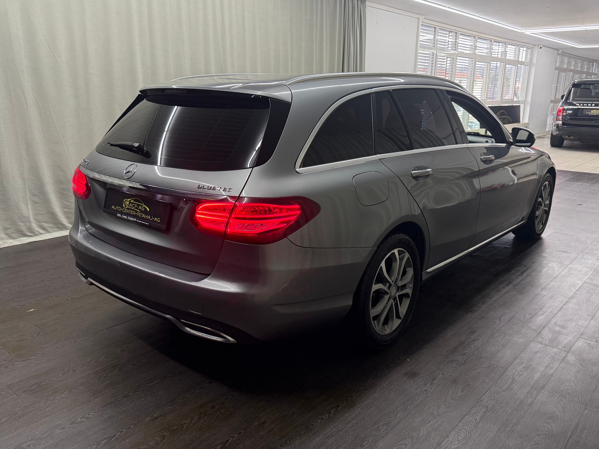 MERCEDES-BENZ C 220 BlueTEC Avantgarde 7G-Tronic-image-3