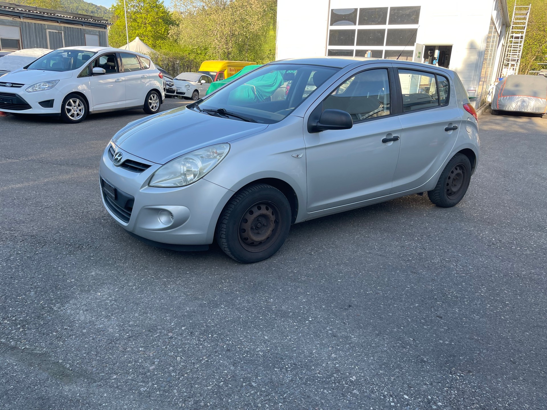 HYUNDAI i20 1.4 Style ab Kontrolle-Mfk-Expertise