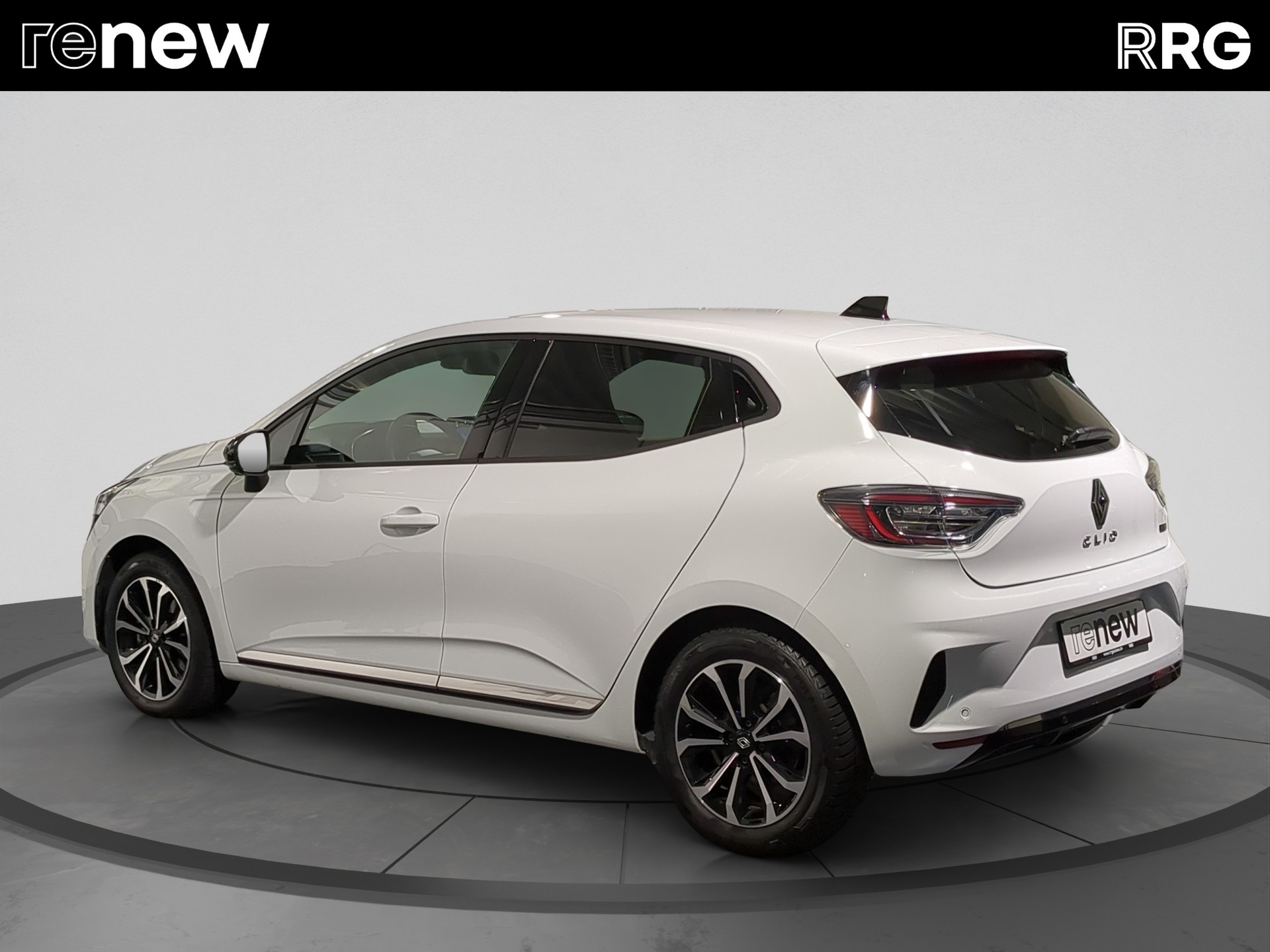 RENAULT Clio 1.6 E-Tech Techno-image-4