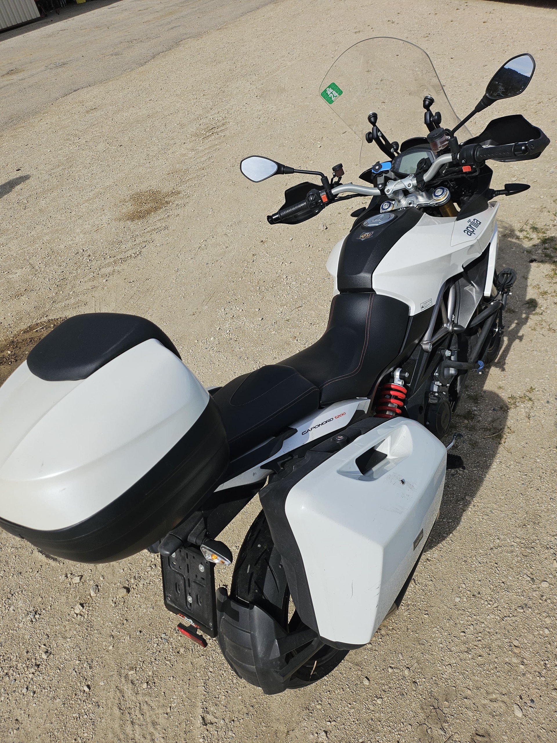 APRILIA Caponord 1200 ABS/TC Travel Pack-image-5