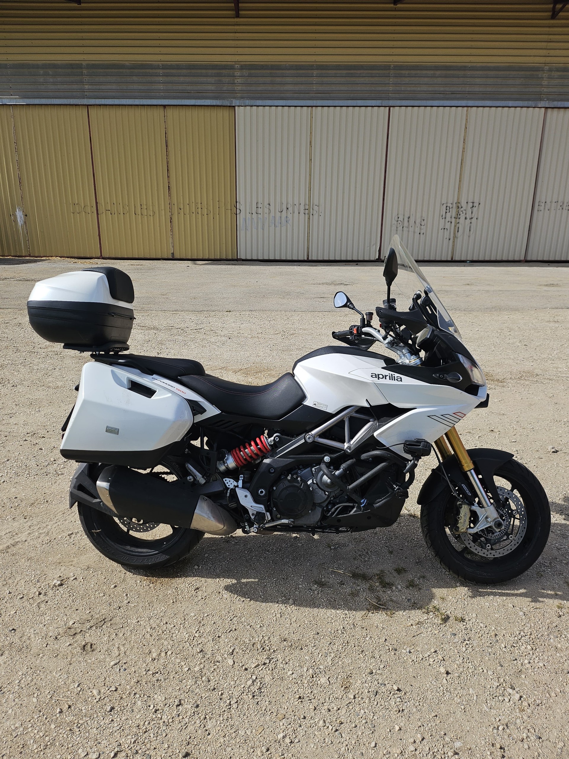 APRILIA Caponord 1200 ABS/TC Travel Pack-image-2