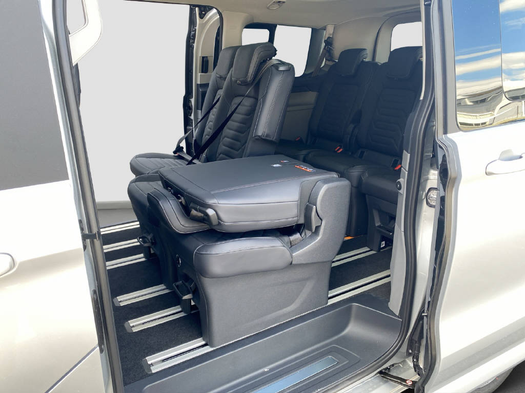 FORD Tourneo Custom Bus 320 L1 2.0 EcoBlue 170 PS Titanium X 4x4-image-12