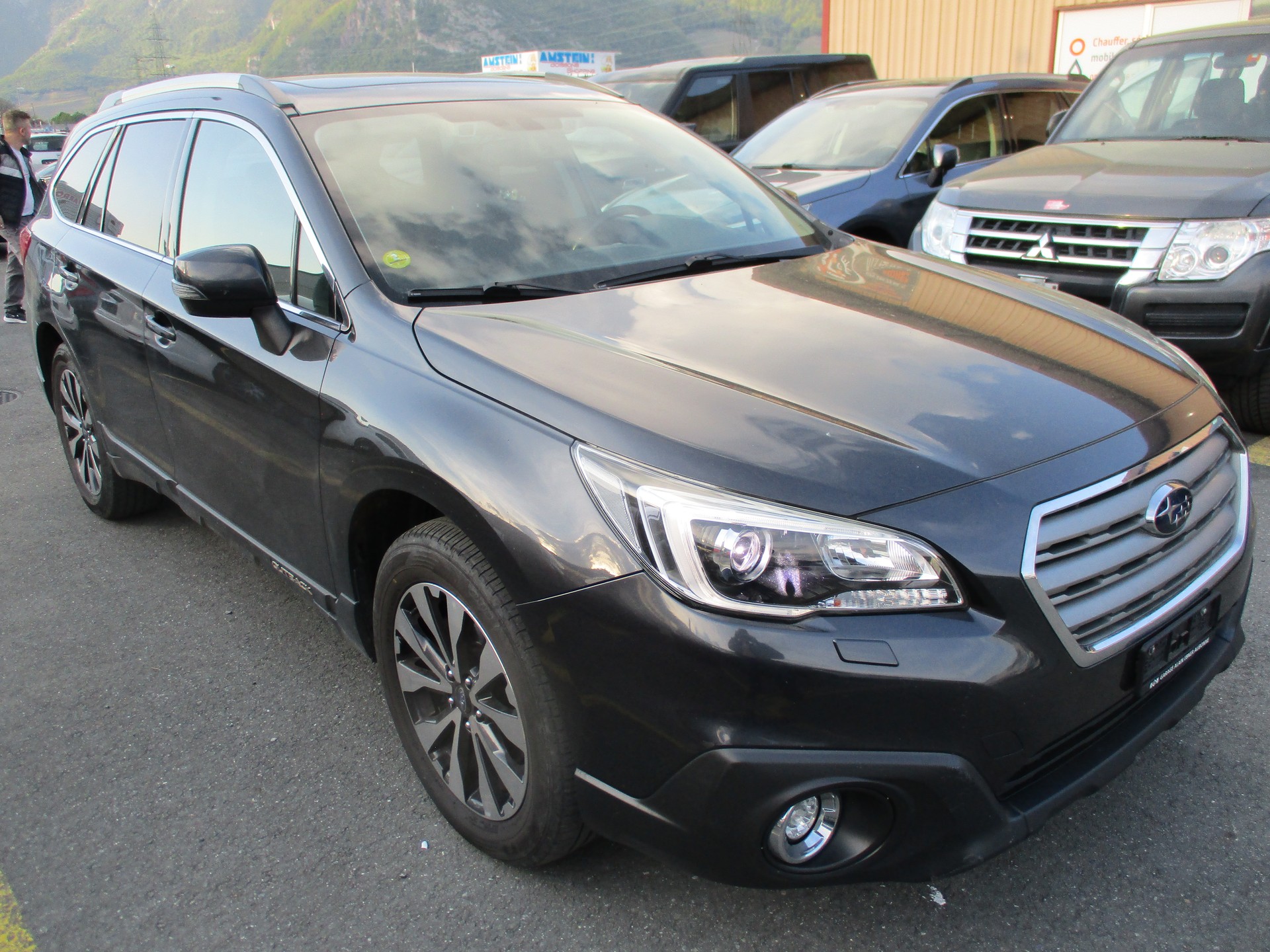 SUBARU Outback 2.0D Swiss AWD Lineartronic-image-2