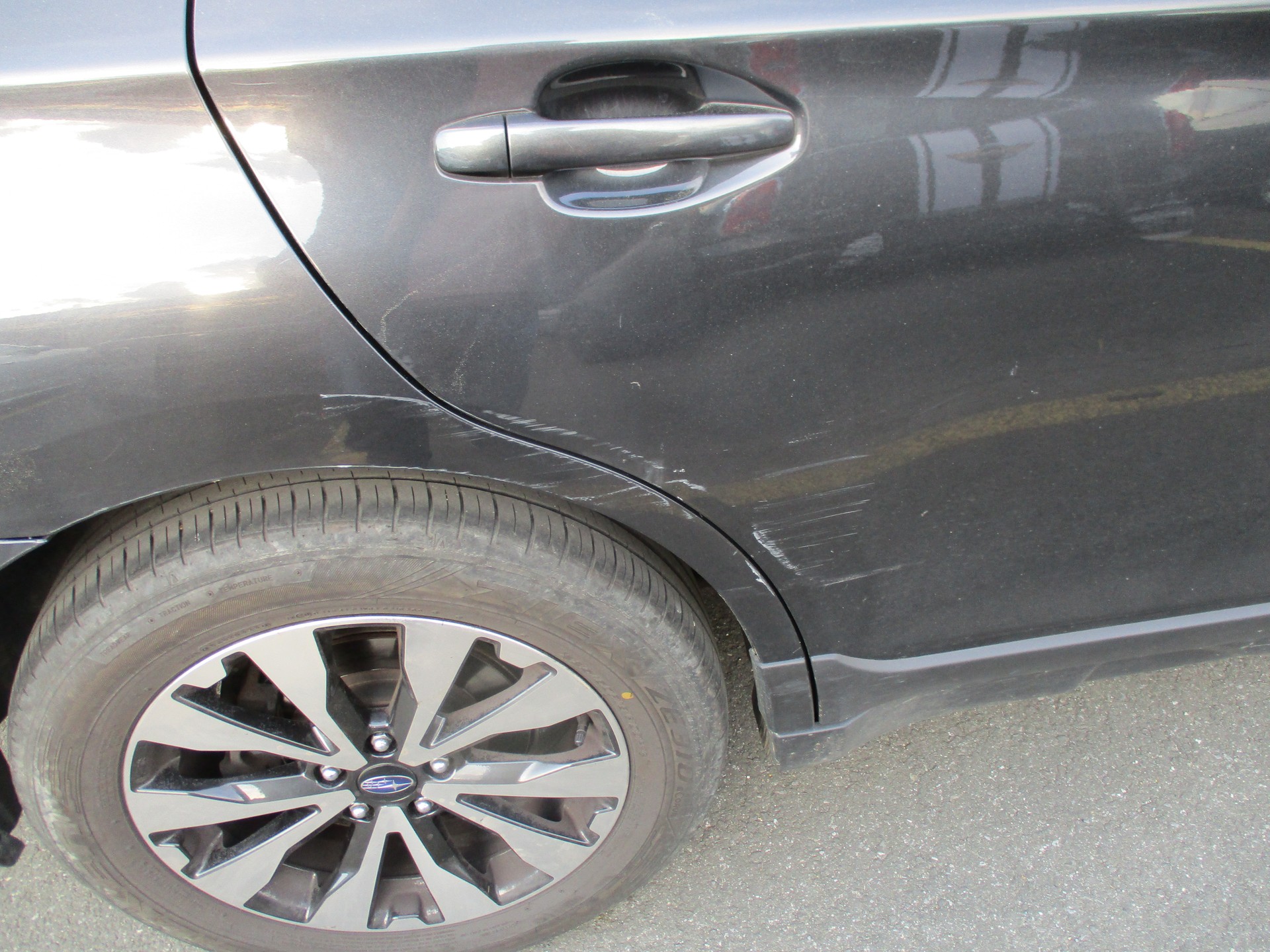 SUBARU Outback 2.0D Swiss AWD Lineartronic-image-7