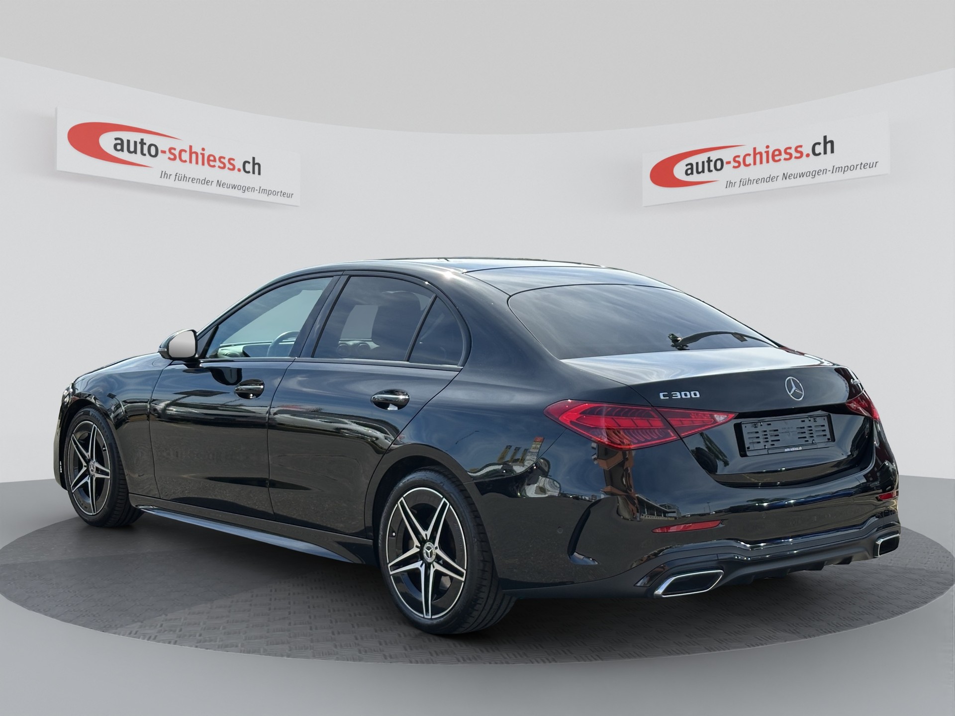MERCEDES-BENZ C 300 4Matic AMG Night 9G-Tronic-image-2