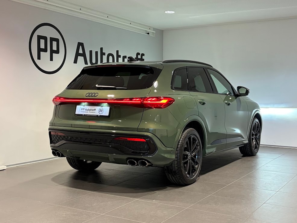 AUDI SQ5 TFSI quattro S-tronic-image-14