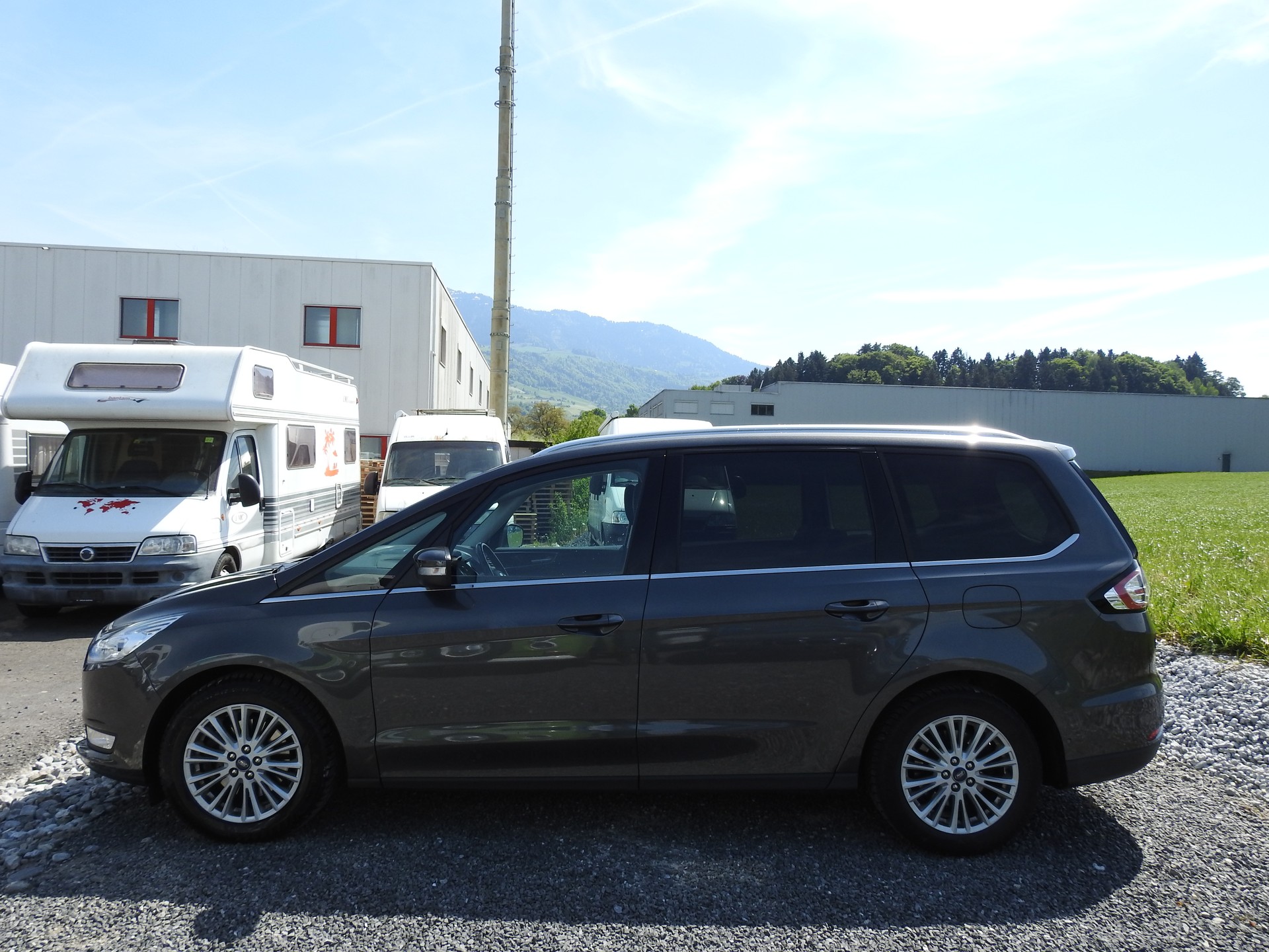 FORD Galaxy 2.0 TDCi Titanium AWD Automatic-image-2