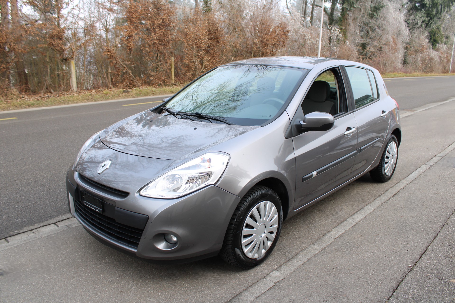 RENAULT Clio 1.2 16V Expression