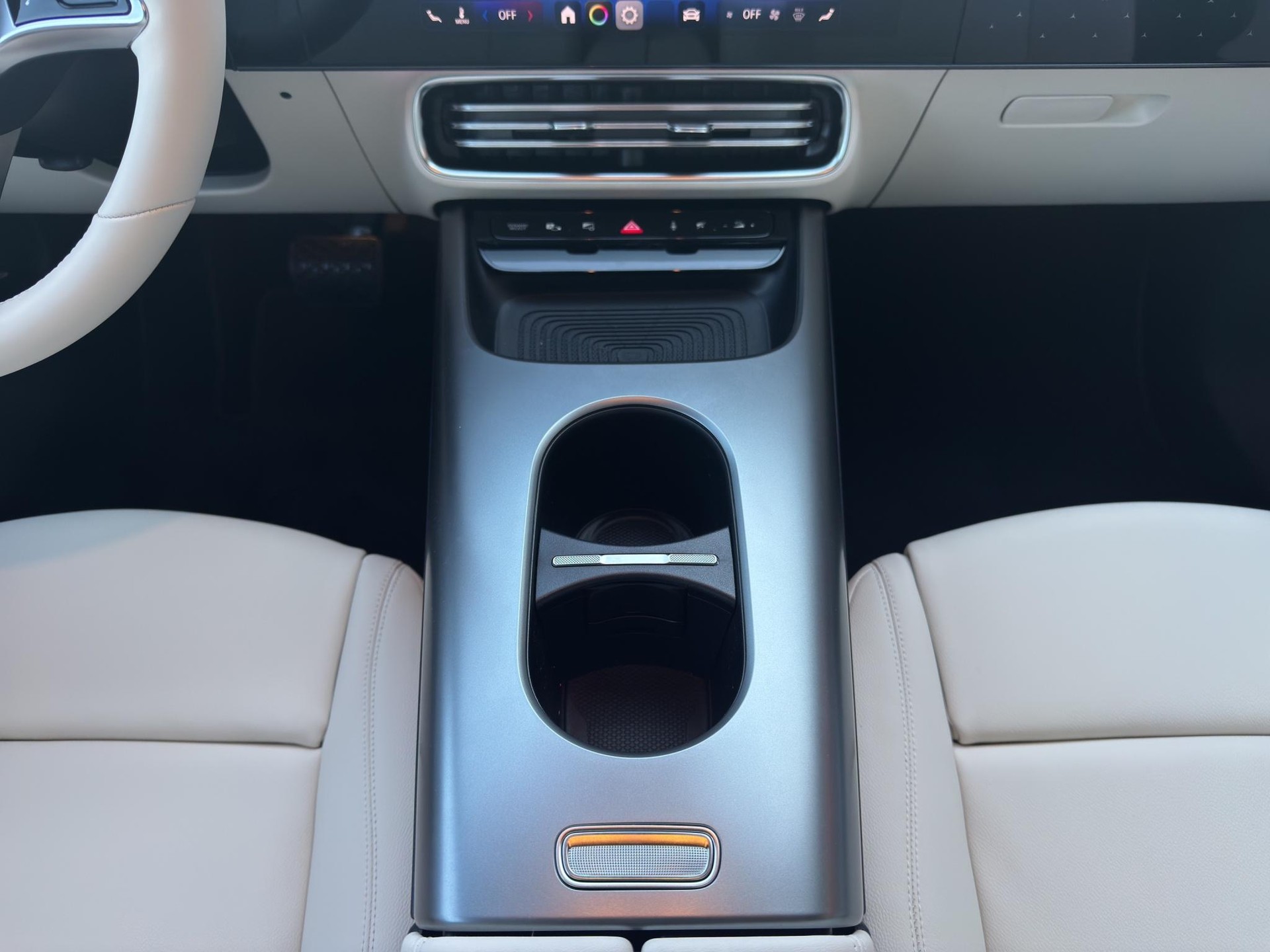 MERCEDES-BENZ CLA 220 Progressive 4matic-image-14