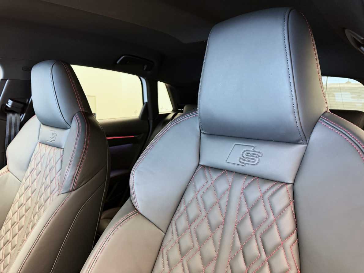 AUDI S3 Sportback TFSI quattro S-tronic-image-6