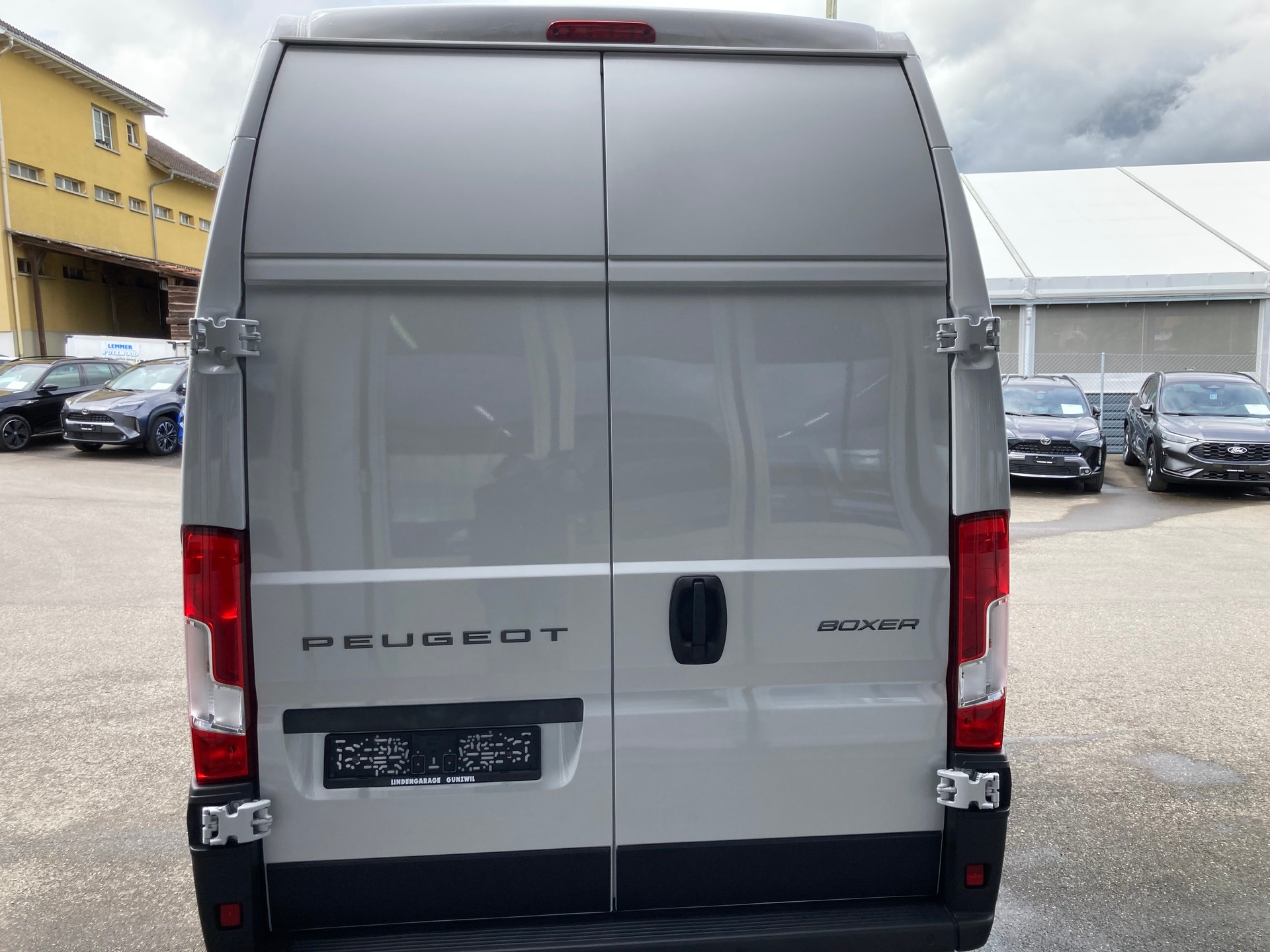PEUGEOT Boxer 2.2 HDI 335 L4H3 Kasten-image-5