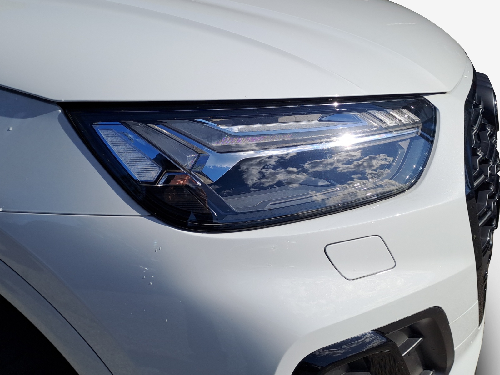 AUDI Q5 55 TFSI e PHEV S line quattro S-tronic-image-14