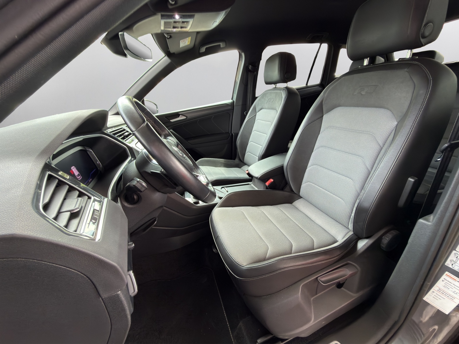 VW Tiguan 2.0TSI Highline 4Motion DSG-image-9