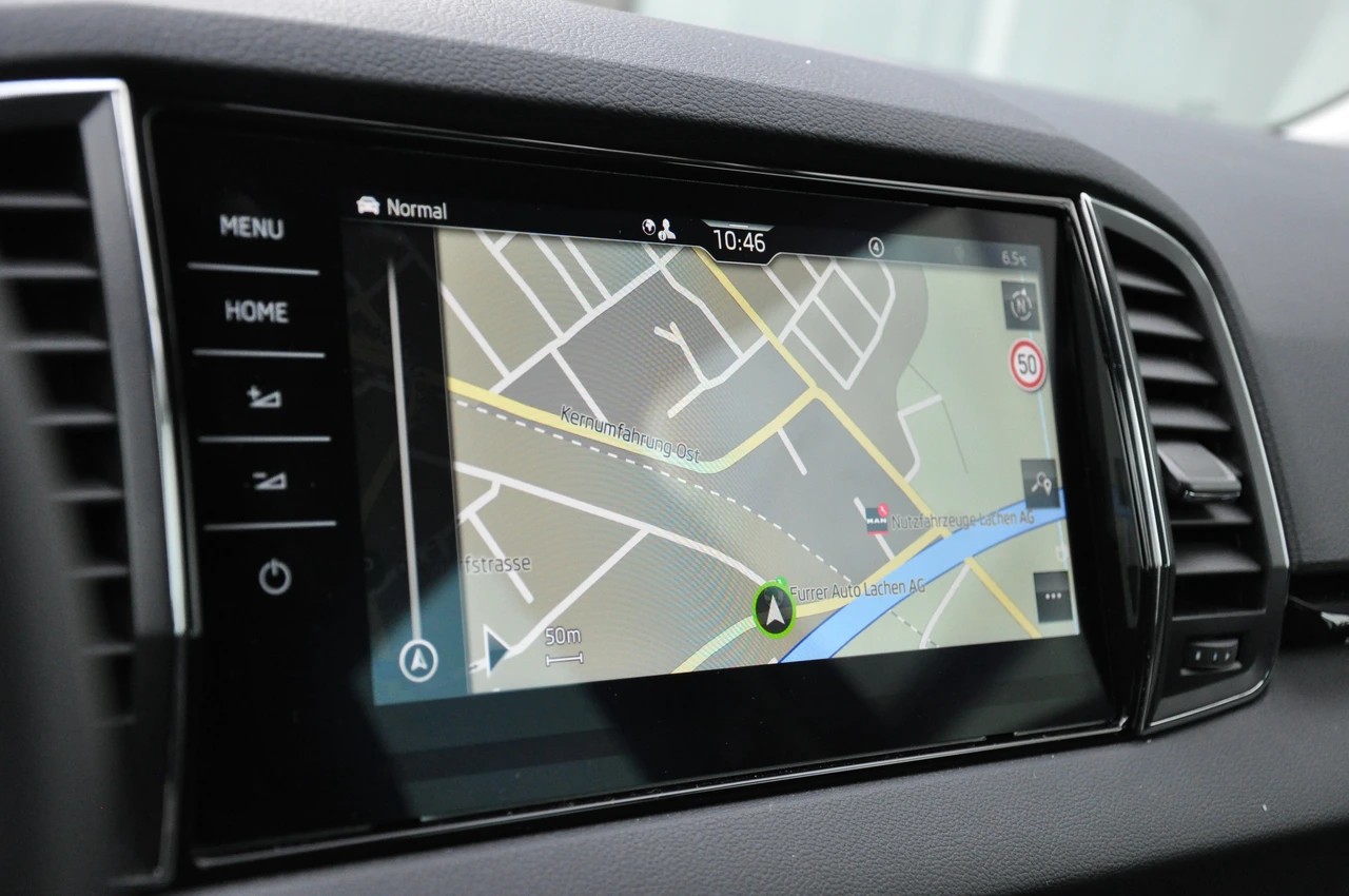 SKODA Karoq 2.0 TDI CR Style 4x4 DSG-image-19