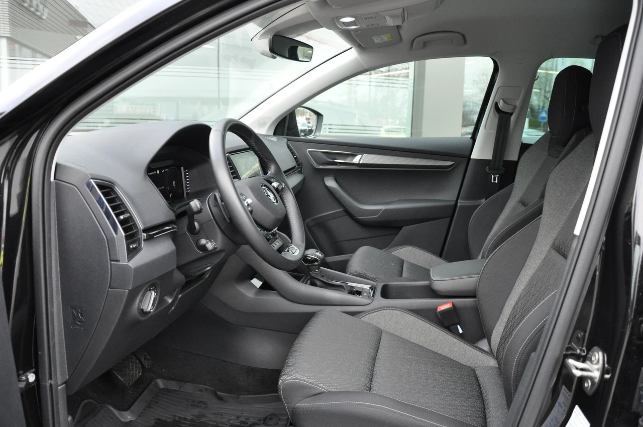 SKODA Karoq 2.0 TDI CR Style 4x4 DSG-image-14