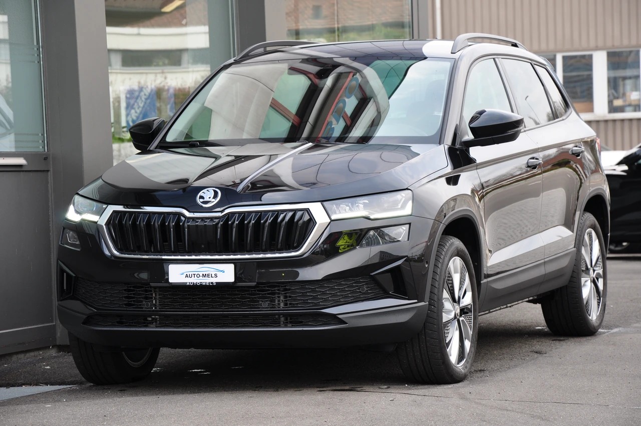 SKODA Karoq 2.0 TDI CR Style 4x4 DSG-image-1