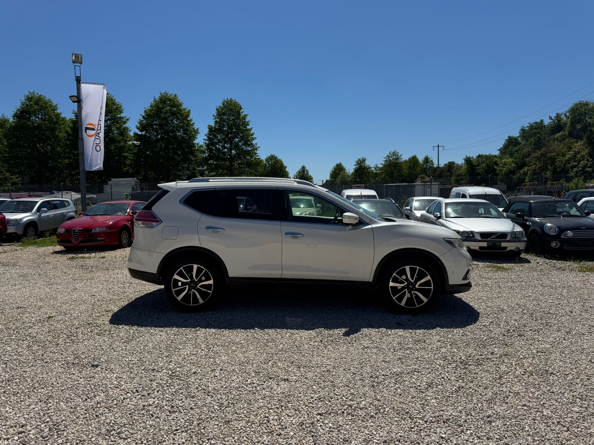 NISSAN X-Trail 1.6 dCi tekna Xtronic CVT-showroom-element-3