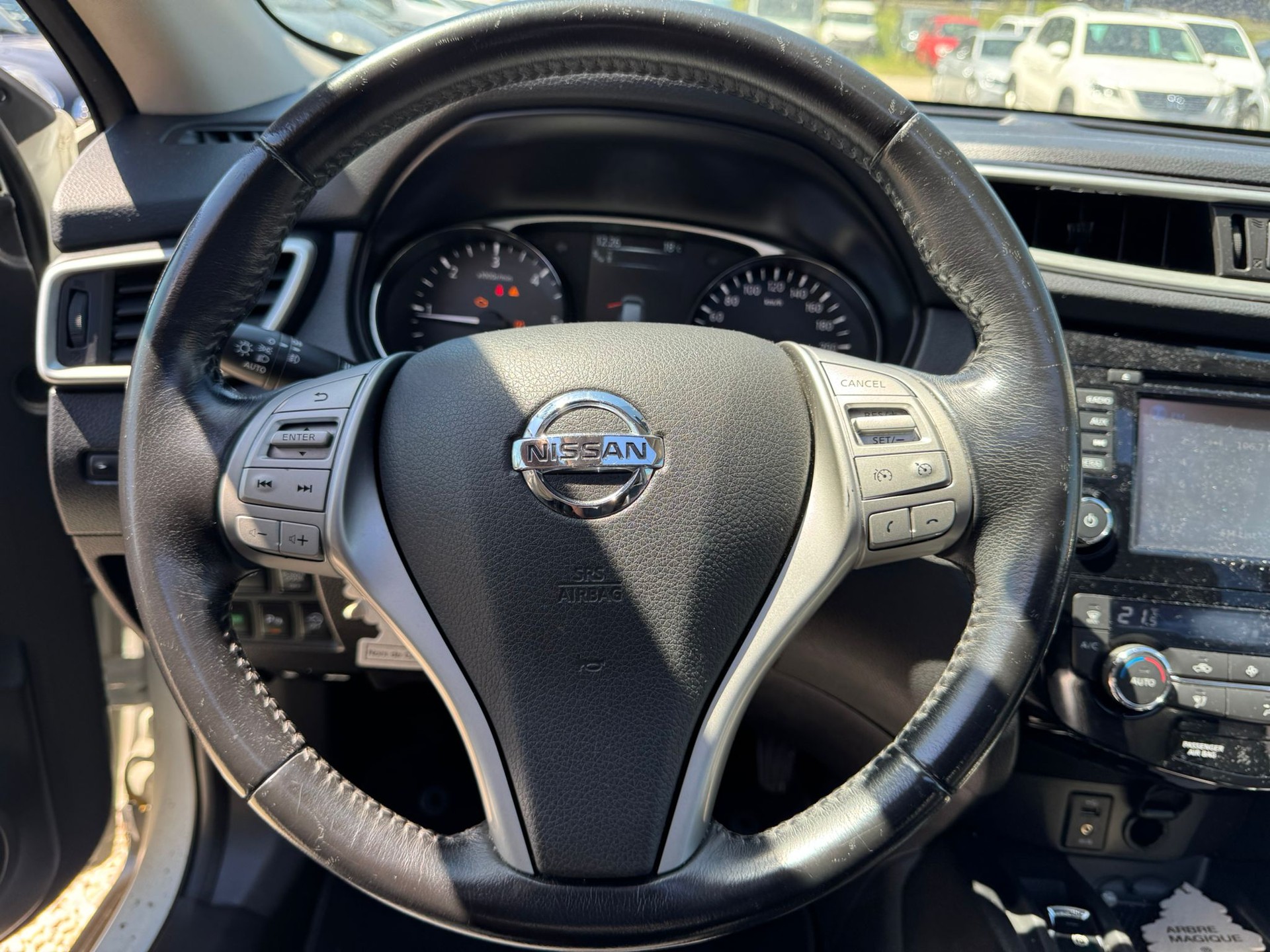 NISSAN X-Trail 1.6 dCi tekna Xtronic CVT-image-13