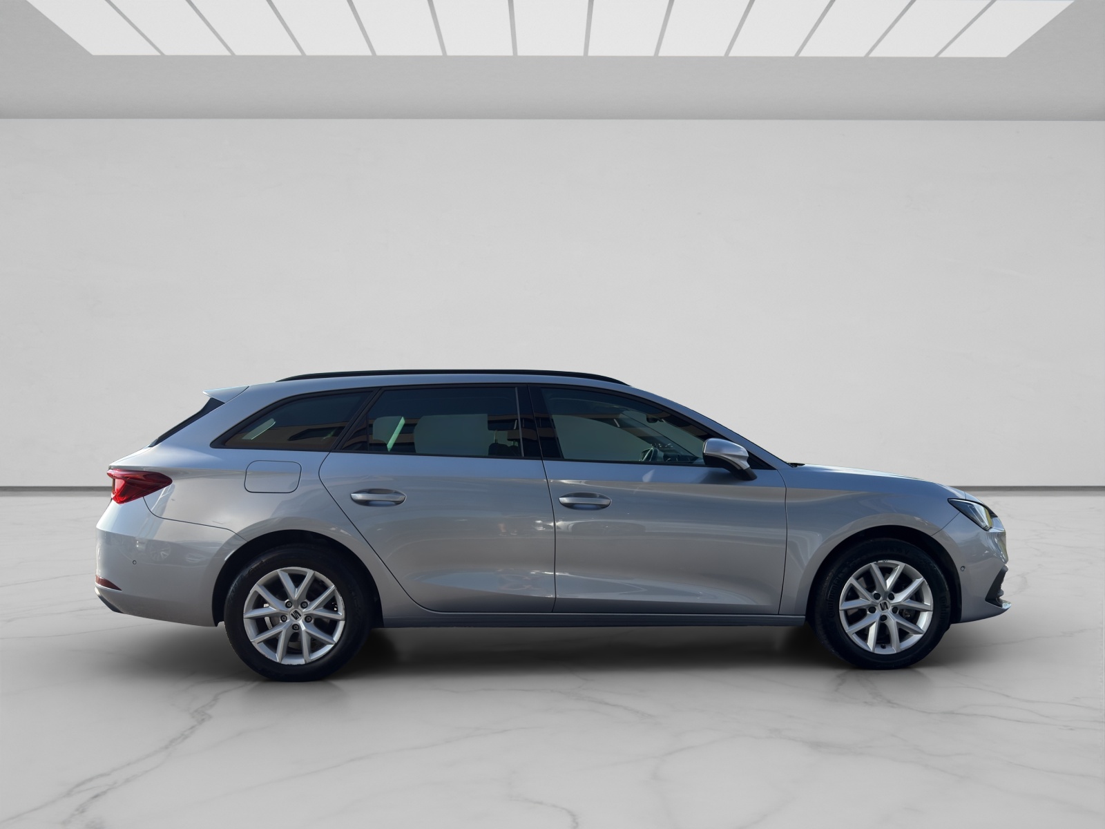 SEAT Leon ST 2.0 TDI EVO DSG 4Drive Style-image-6
