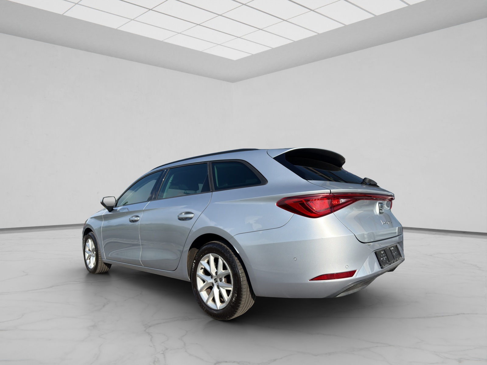 SEAT Leon ST 2.0 TDI EVO DSG 4Drive Style-image-3