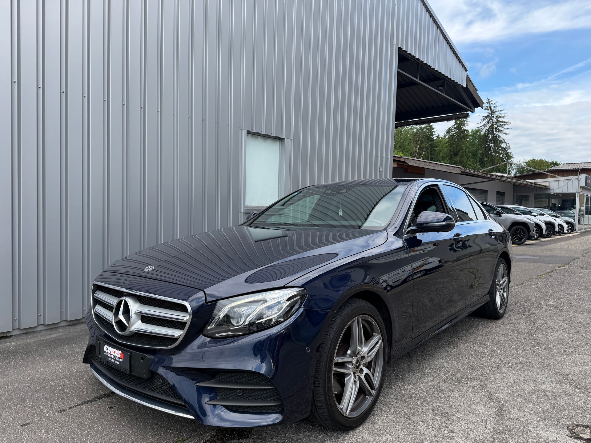 MERCEDES-BENZ E 220 d AMG Line 9G-Tronic-image-0