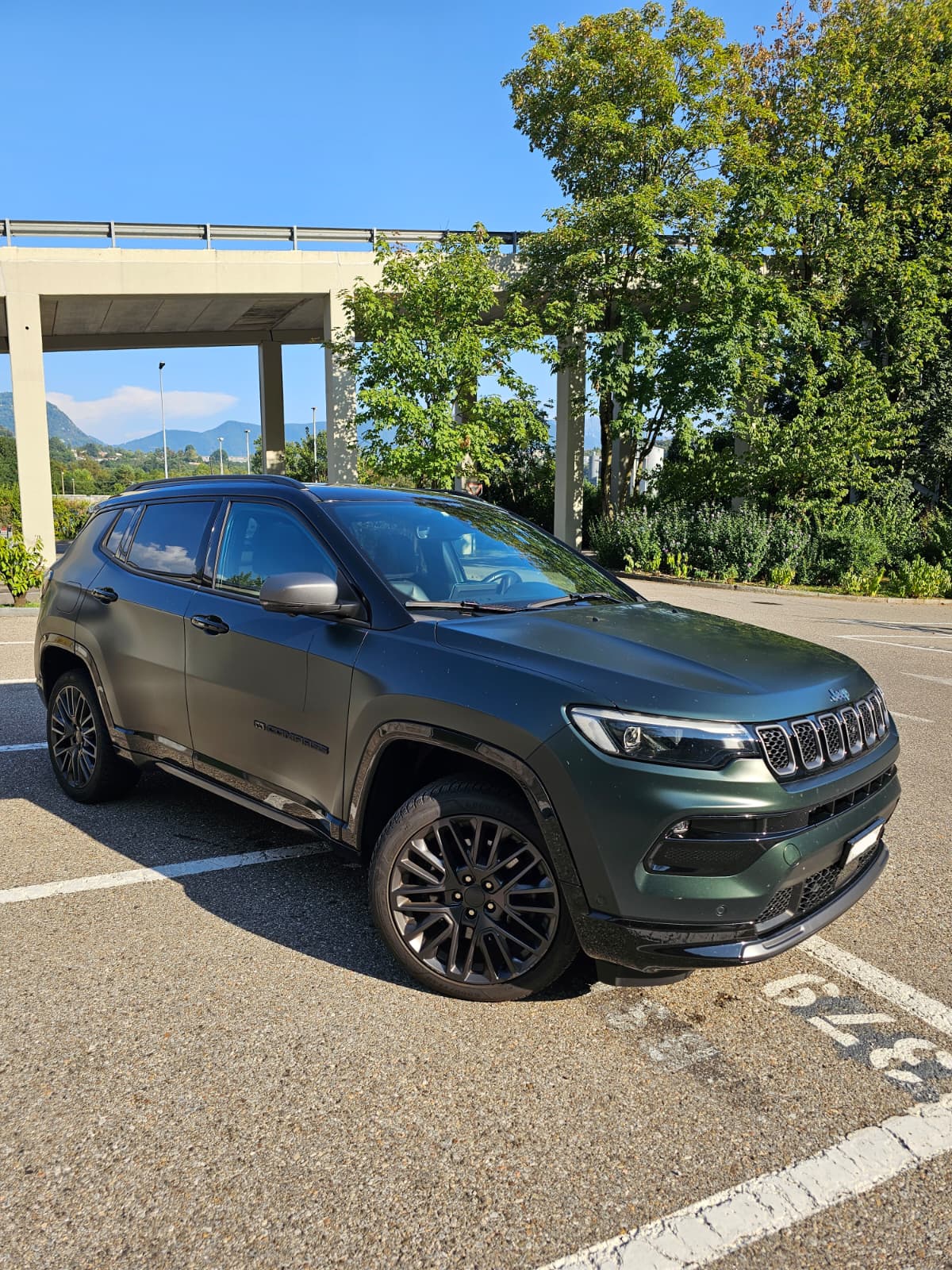 JEEP 1.3 80th Anniversary 4xe-image-2
