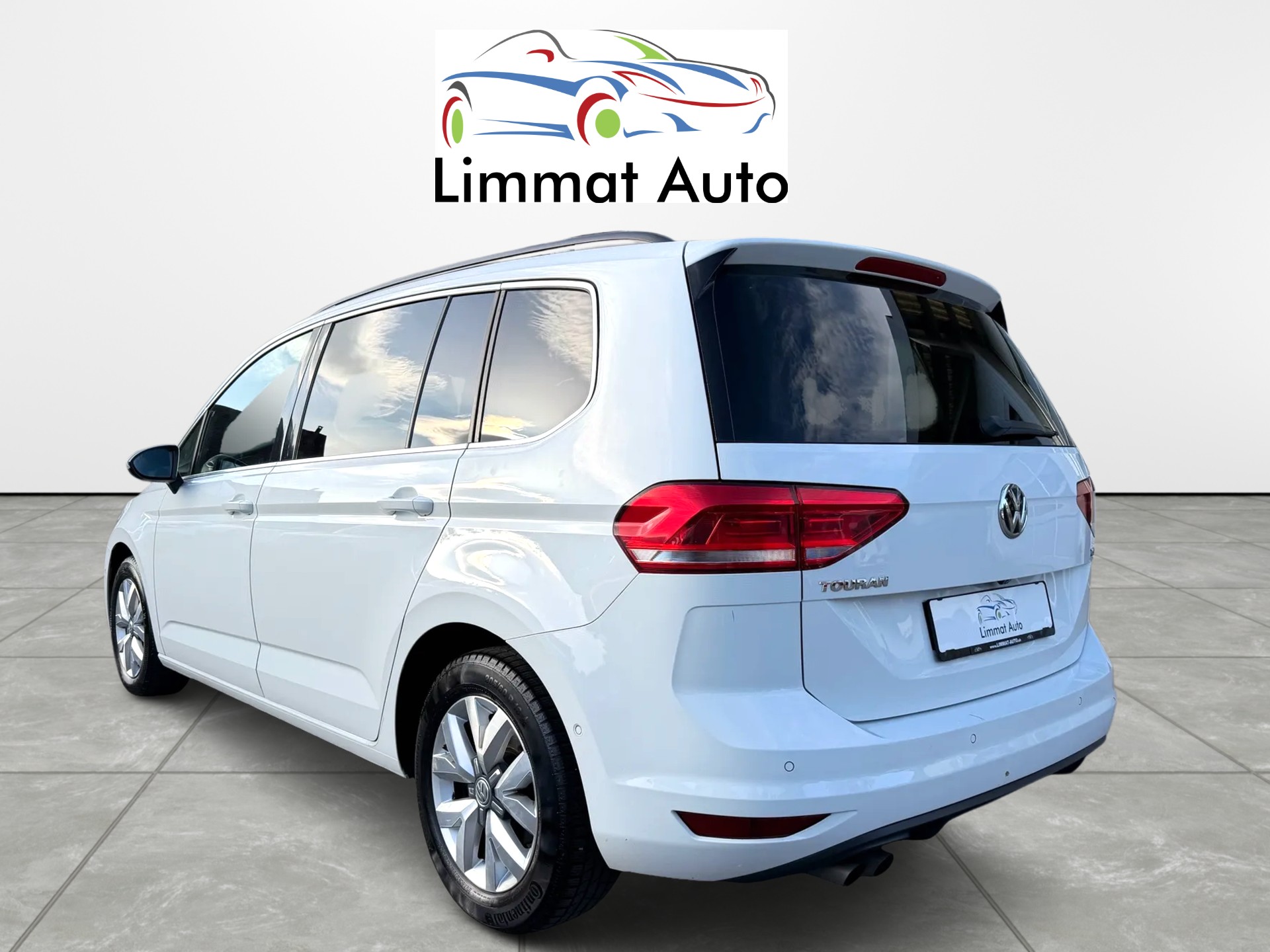 VW Touran 1.4 TSI BlueMotion Technology Comfortline DSG-image-3