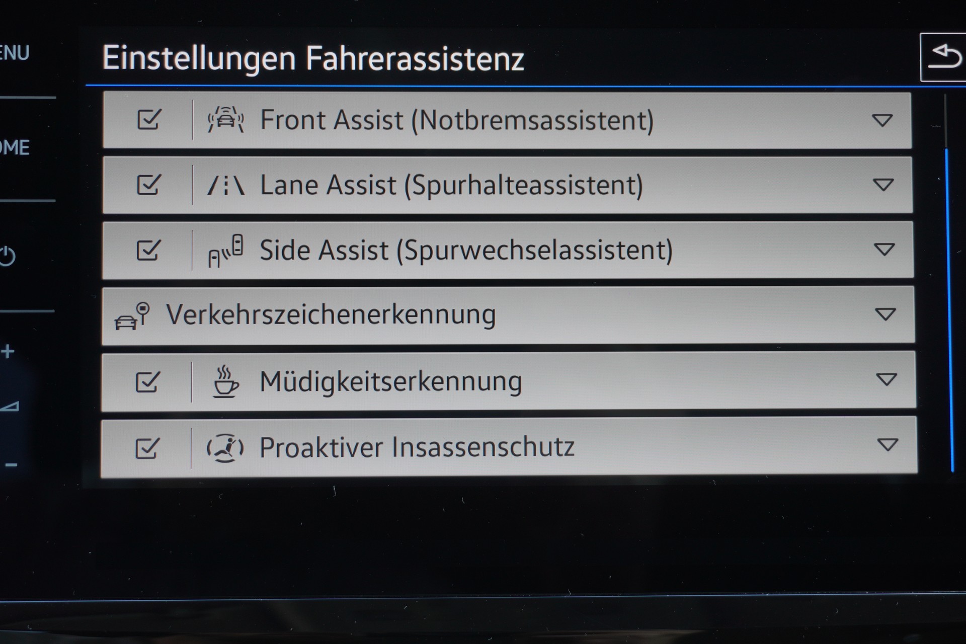 VW Touran 2.0 TDI BlueMotion Technology Highline DSG-image-34