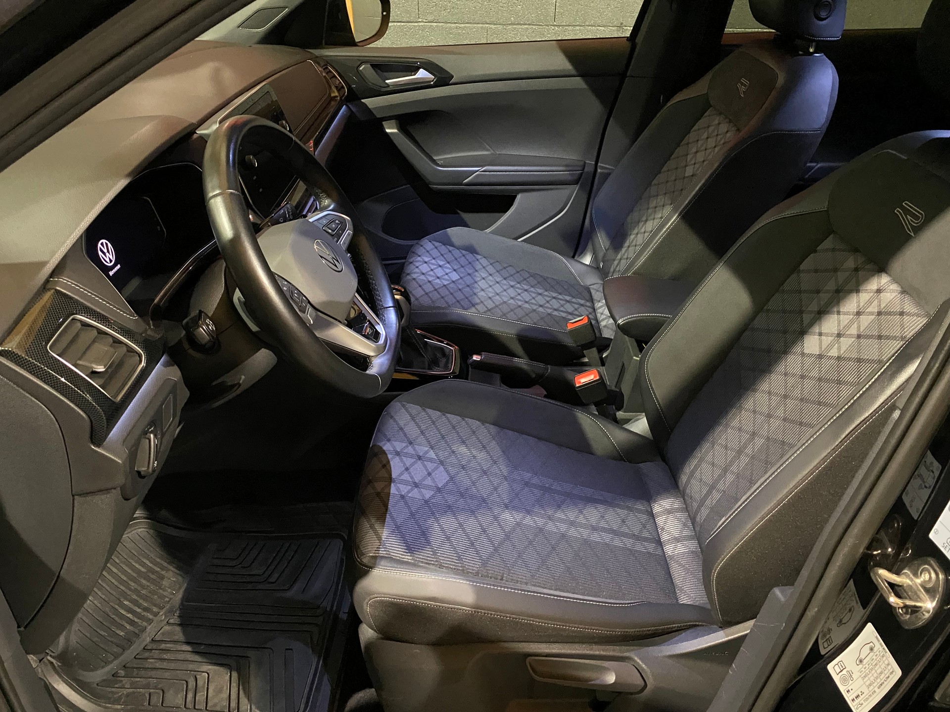 VW T-Cross 1.0 TSI EVO R-Line DSG-image-14