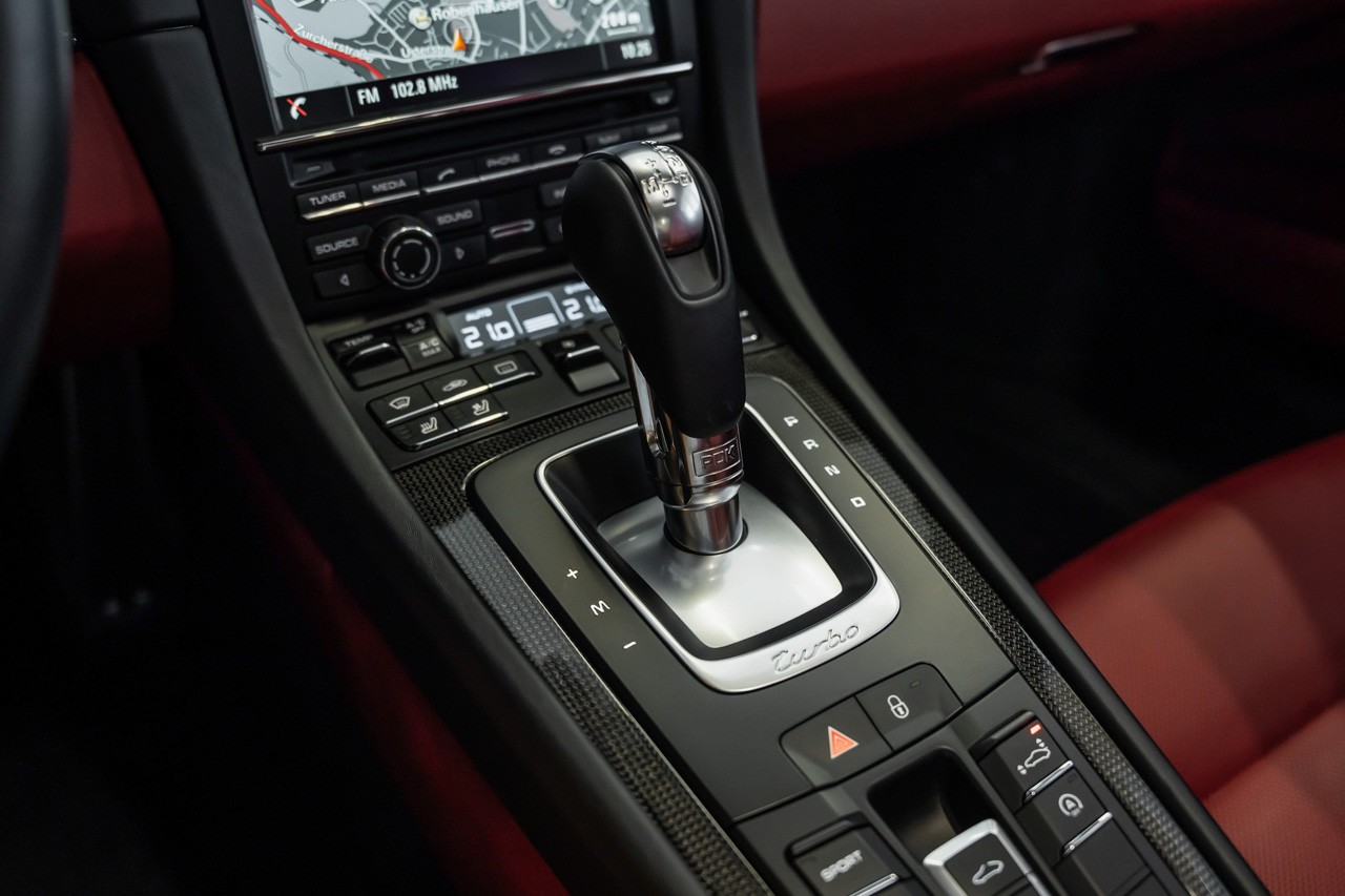 PORSCHE 911 Turbo S PDK-image-33