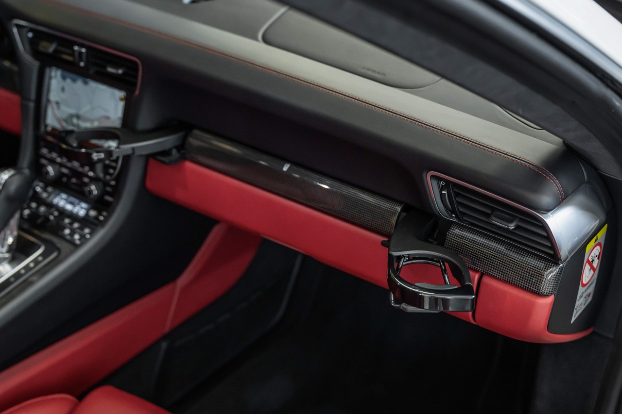 PORSCHE 911 Turbo S PDK-image-27