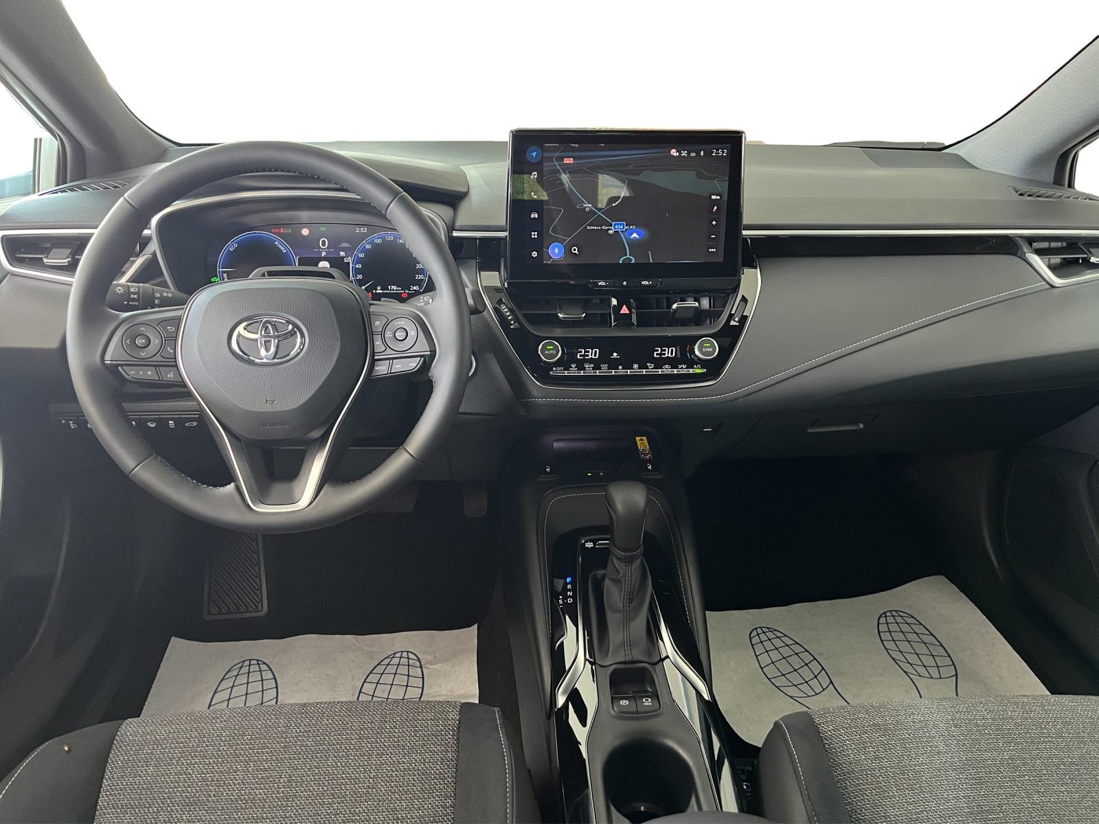TOYOTA Corolla Touring Sports 2.0 HSD Swiss Edition-image-4