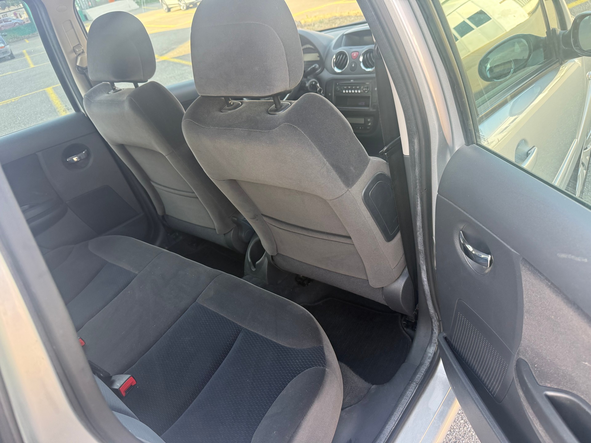 CITROEN C3 1.6i 16V Exclusive Automatic-image-10