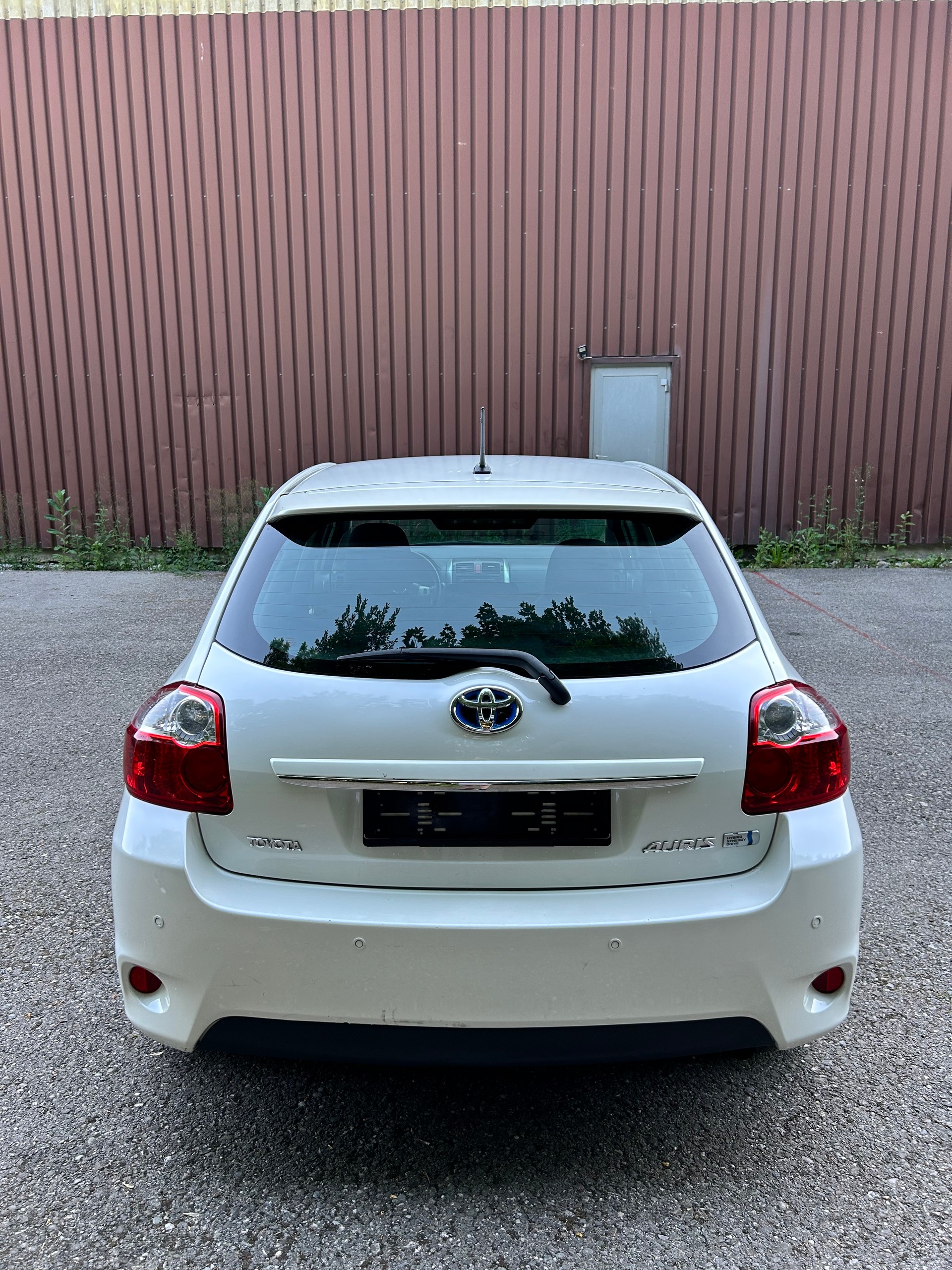 TOYOTA Auris 1.8 16V HSD Linea Luna-image-3