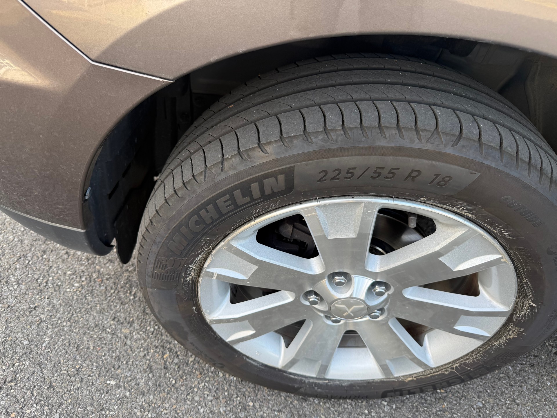 MITSUBISHI Outlander 2.2 DID Intense 4WD TC-SST-image-12