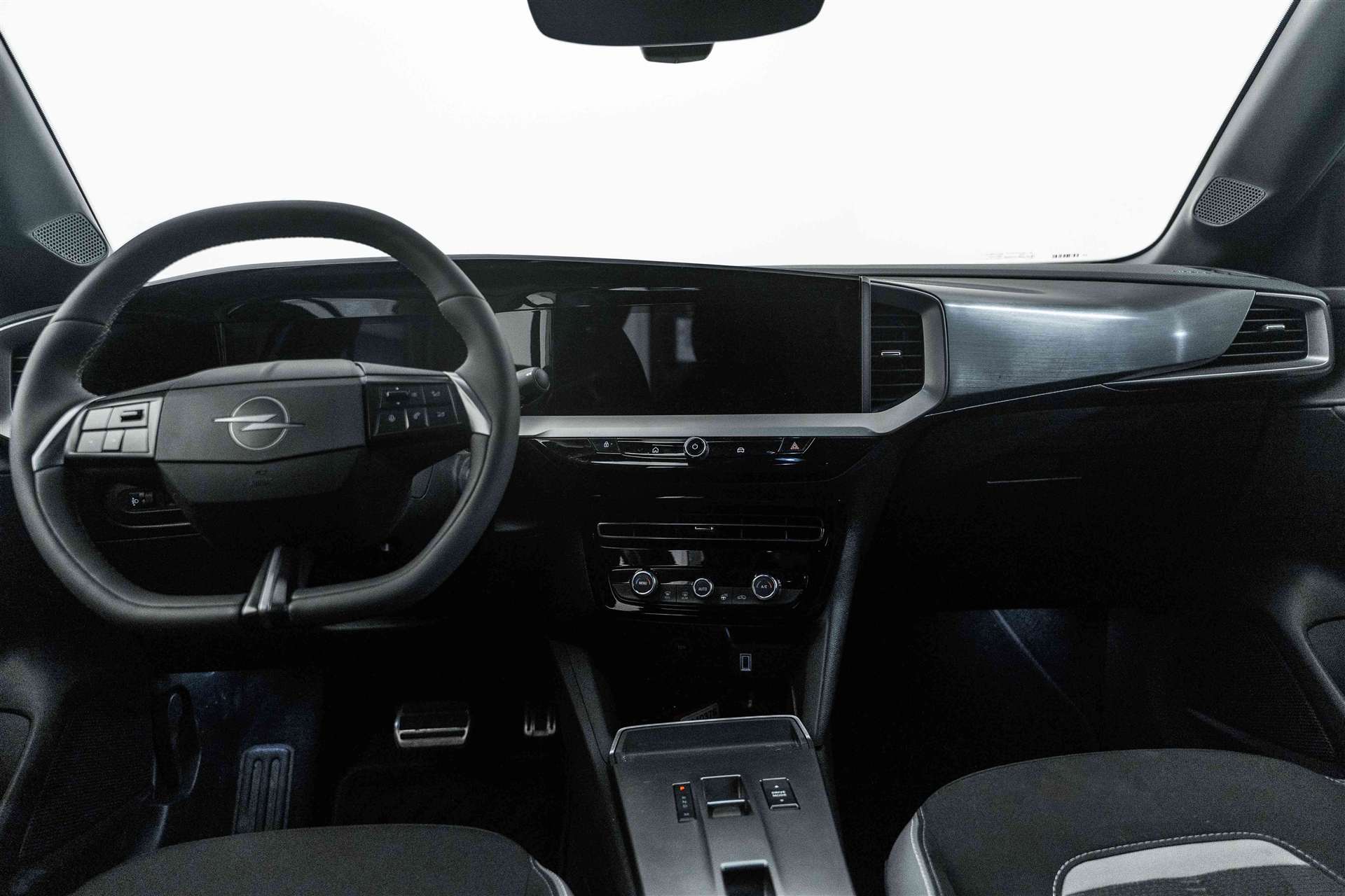 OPEL Mokka 1.2 Direct Injection Turbo GS Automat-image-7