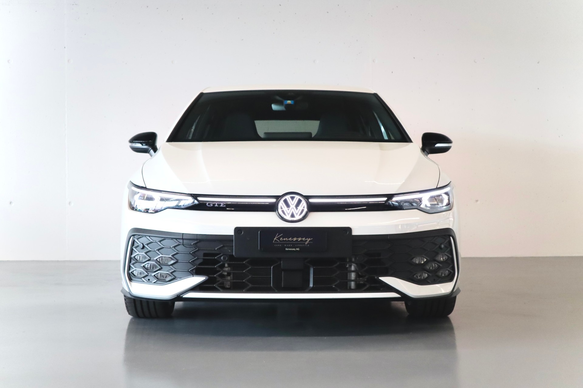 VW Golf 1.5 TSI PHEV GTE | FACELIFT | 272 PS | 133 KM ELEKTRISCHER REICHWEITE-image-5