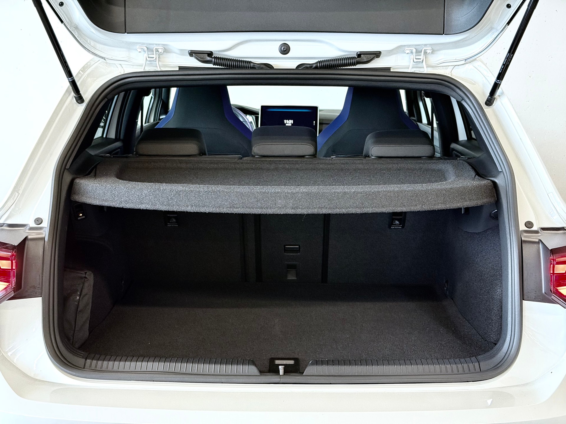 VW Golf 1.5 TSI PHEV GTE | FACELIFT | 272 PS | 133 KM ELEKTRISCHER REICHWEITE-image-14