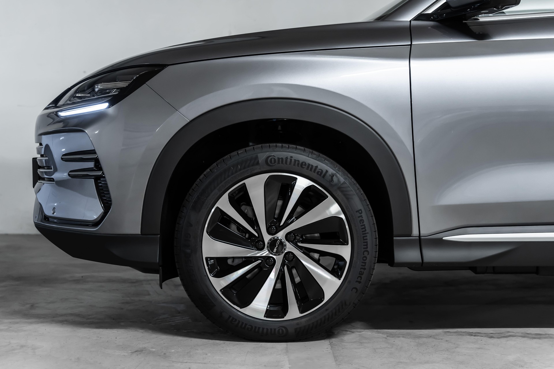 BYD Seal U DM-i Design AWD-image-4