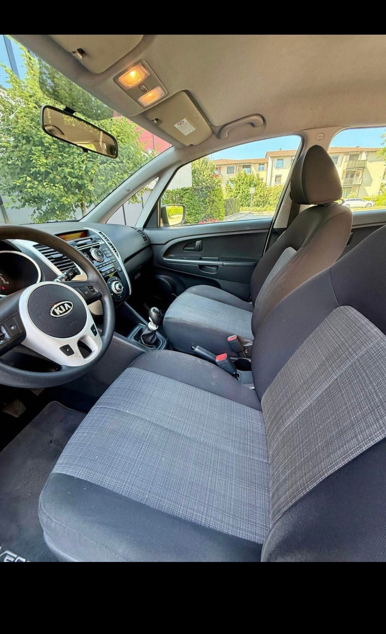 KIA Venga 1.6 CVVT Classic-image-4