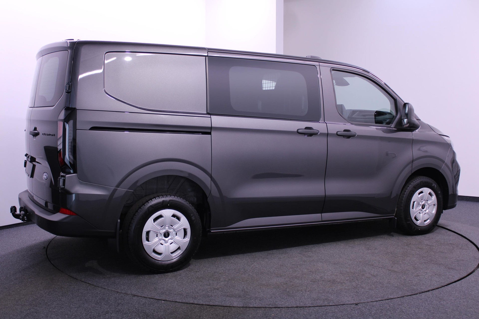 FORD Transit C Van 300 L1 2.0 EcoBlue 136 Trend-showroom-element-1