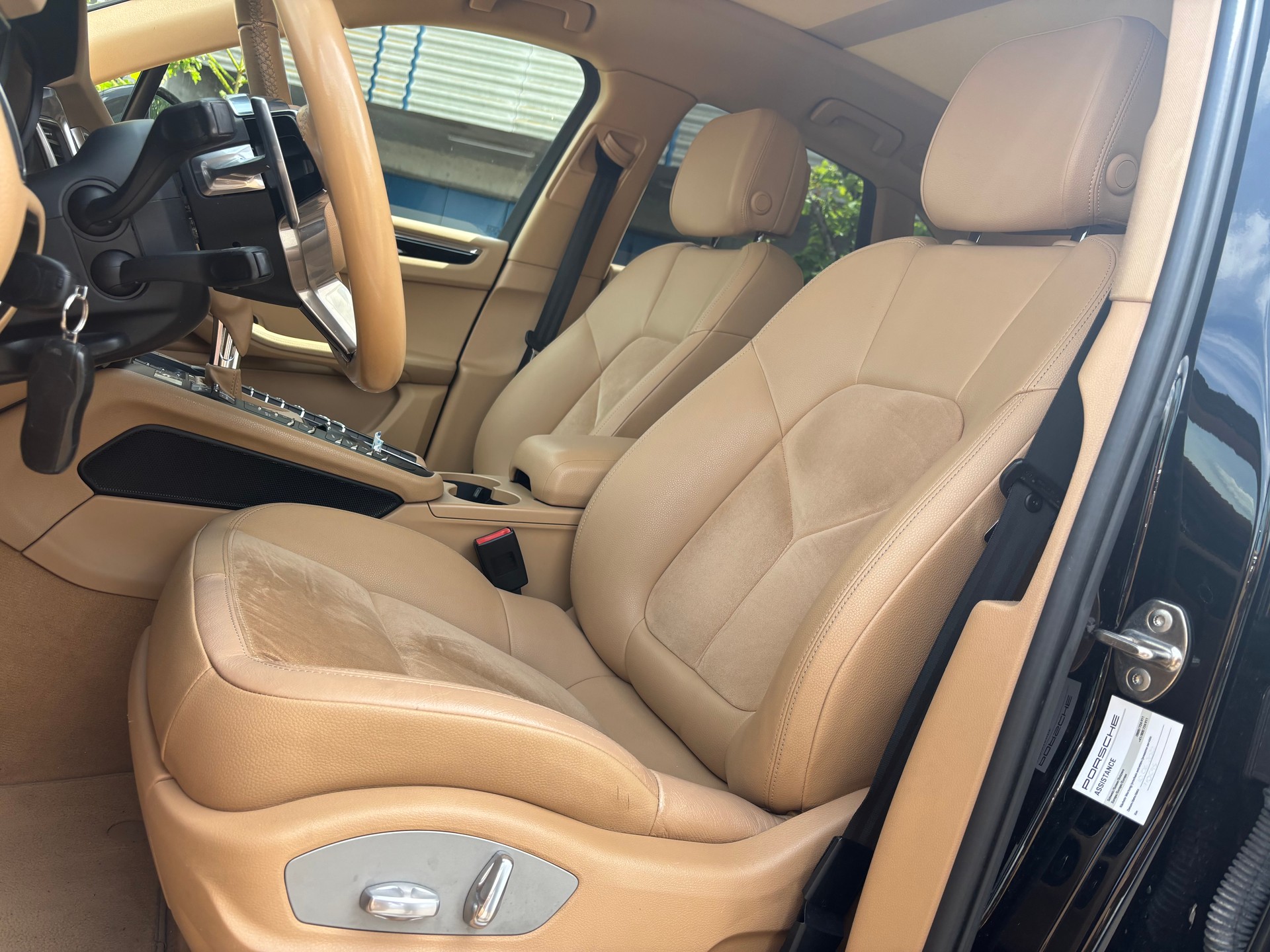 PORSCHE Macan S PDK-image-11