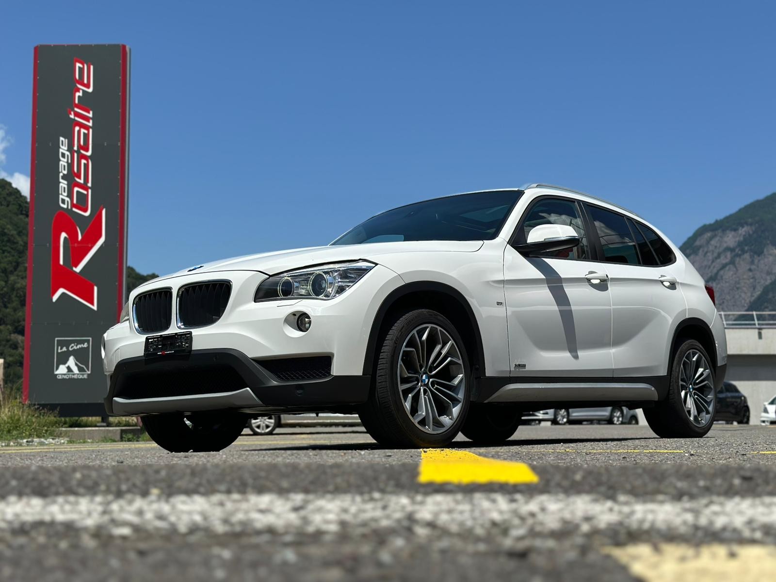 BMW X1 xDrive 18d-image-0