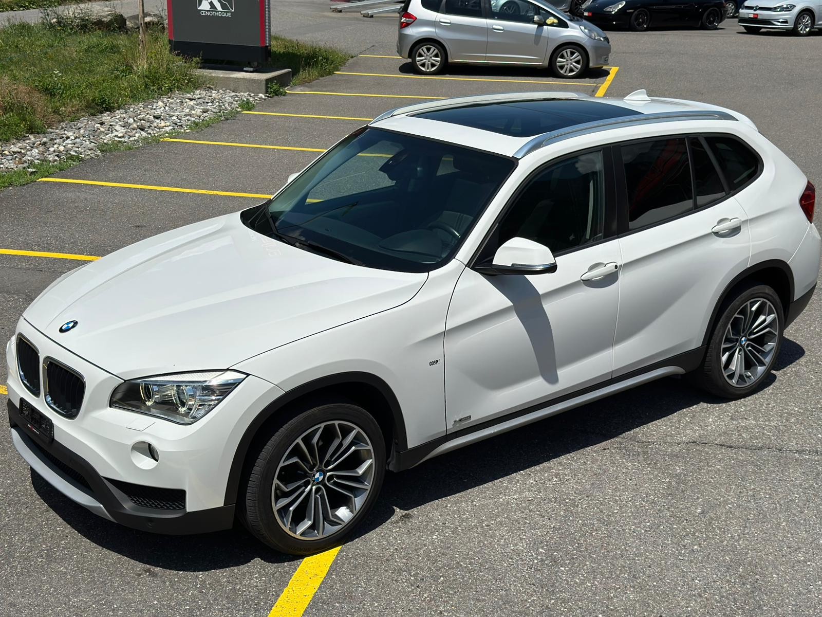 BMW X1 xDrive 18d-image-18