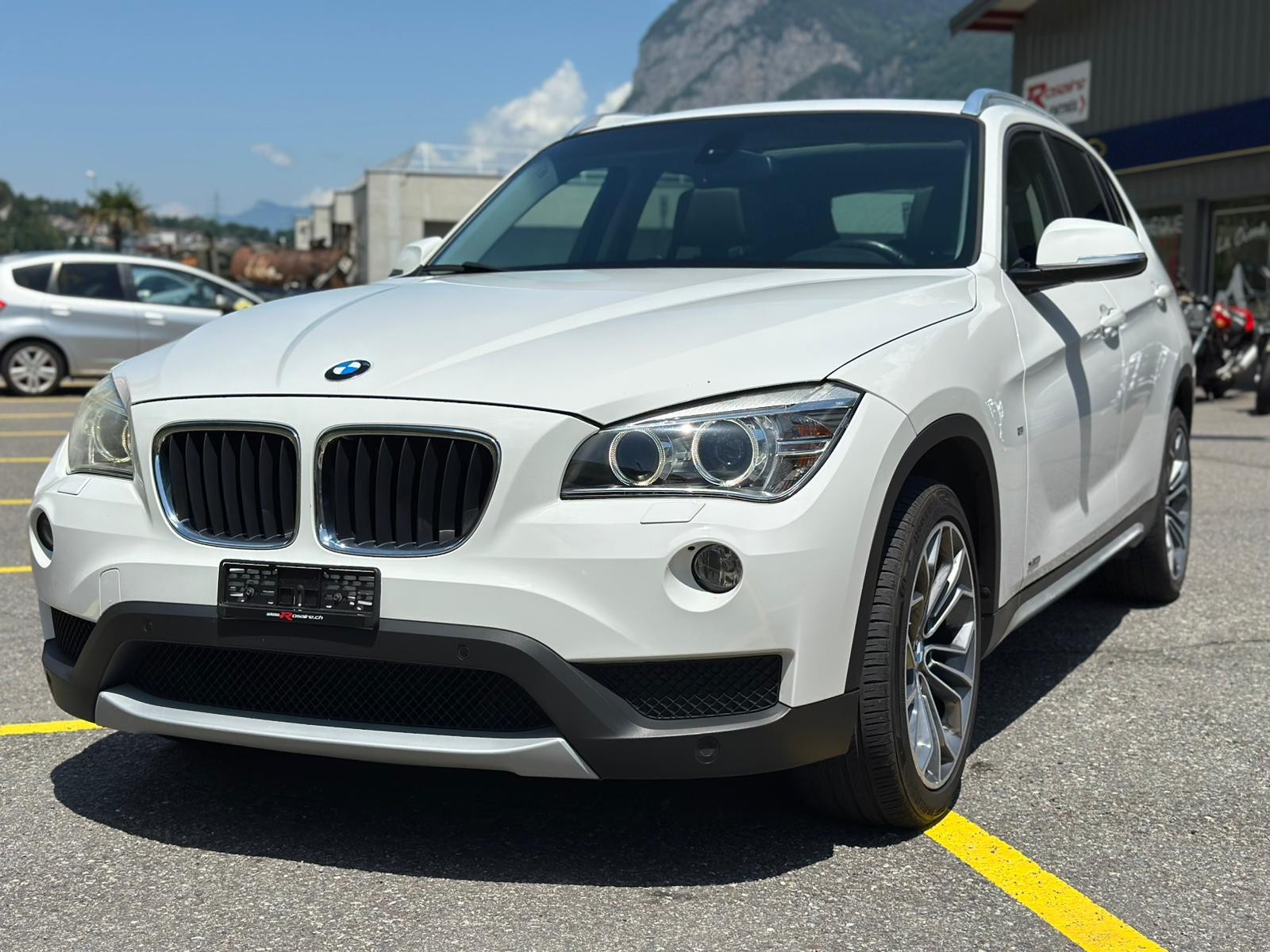 BMW X1 xDrive 18d-image-2